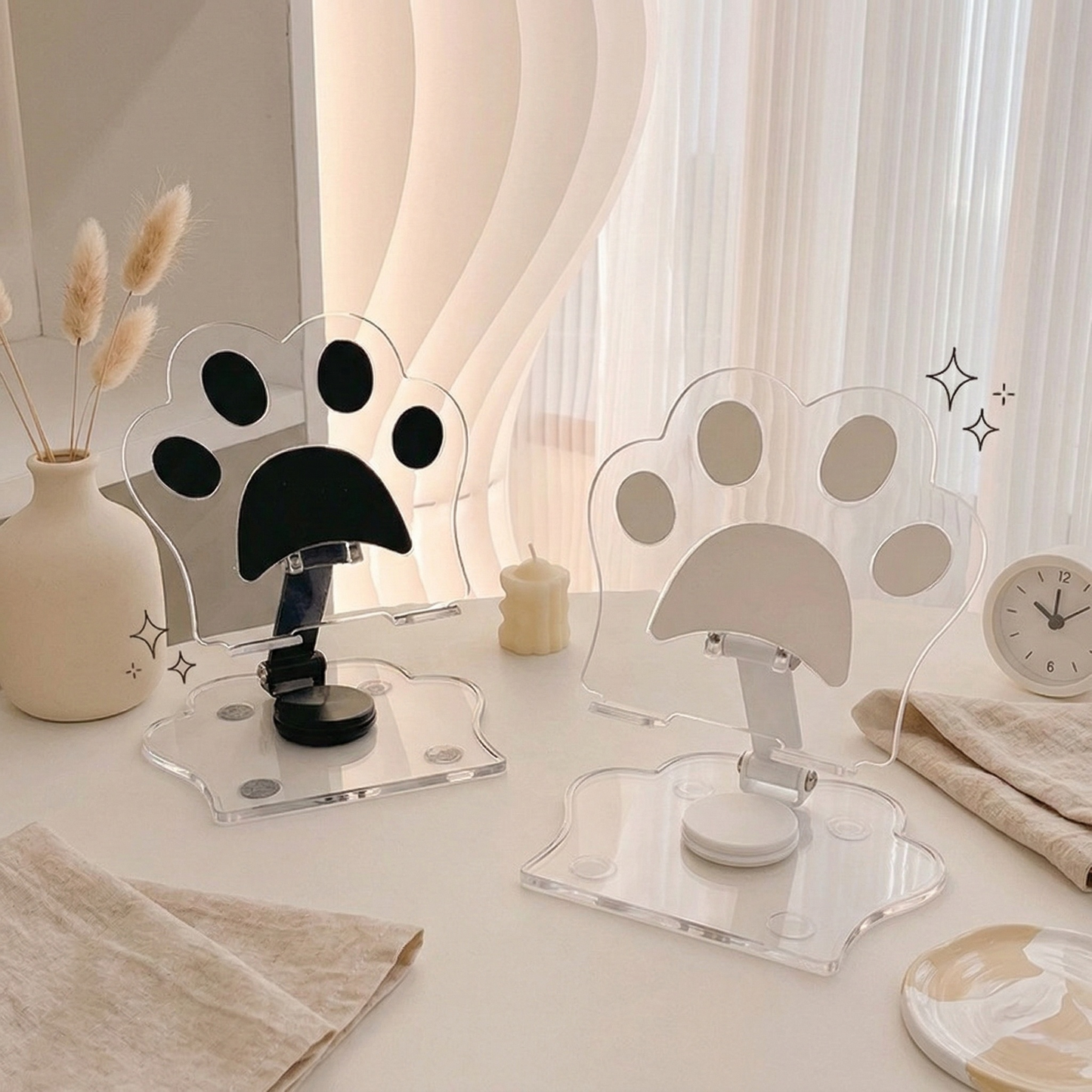 Cat Paw Spin Stand